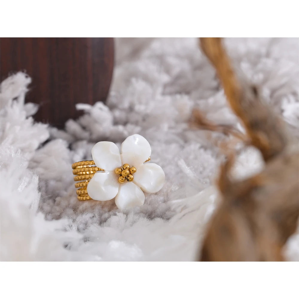 Shell Petal Ring – Open Adjustable