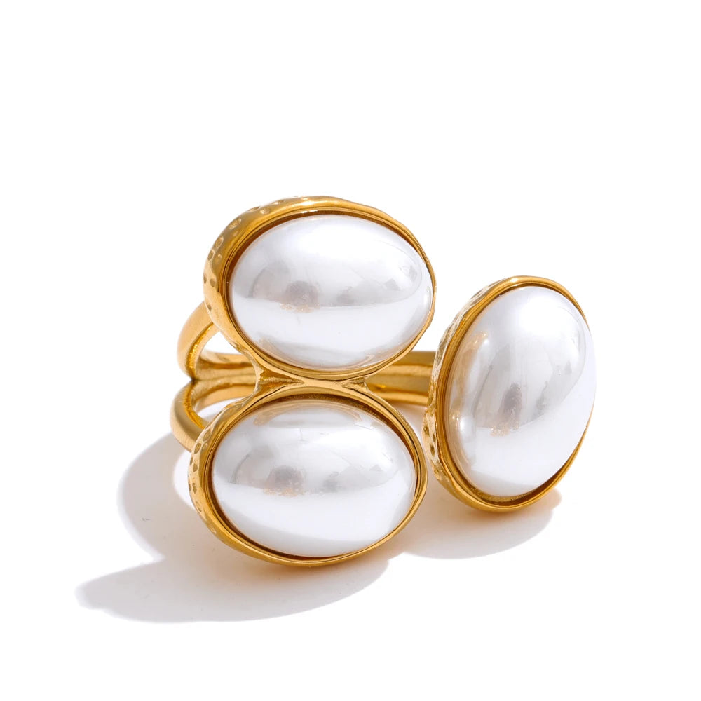 Garden Cluster Ring – Multi-Stone Flower