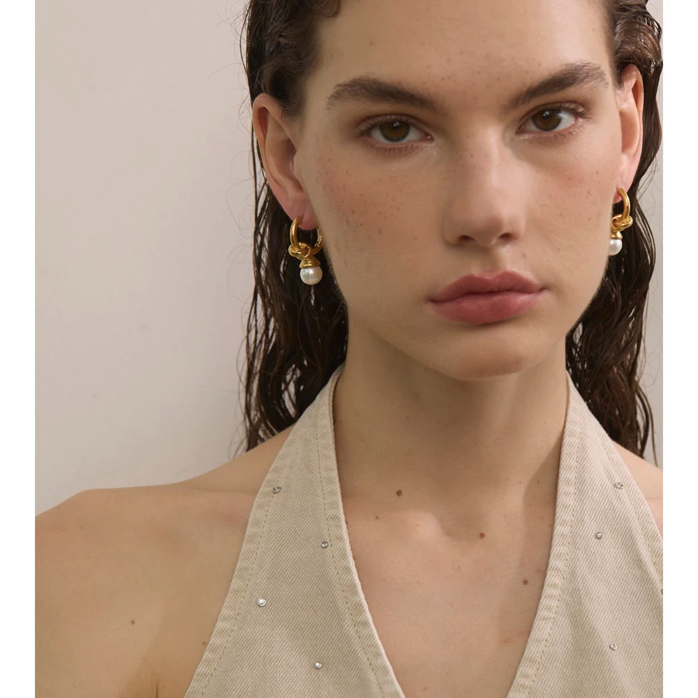 Pearl Geometric Hoops