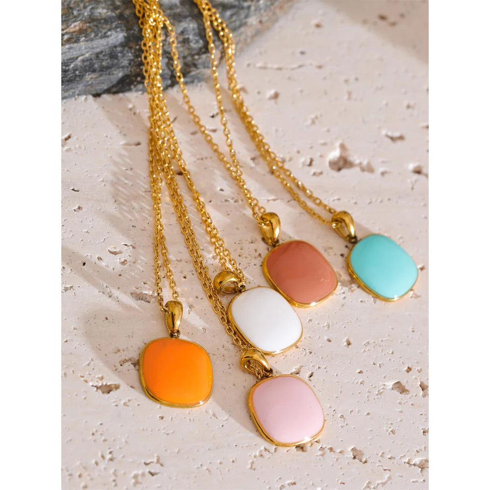 Collier Pendentif Carré Candy