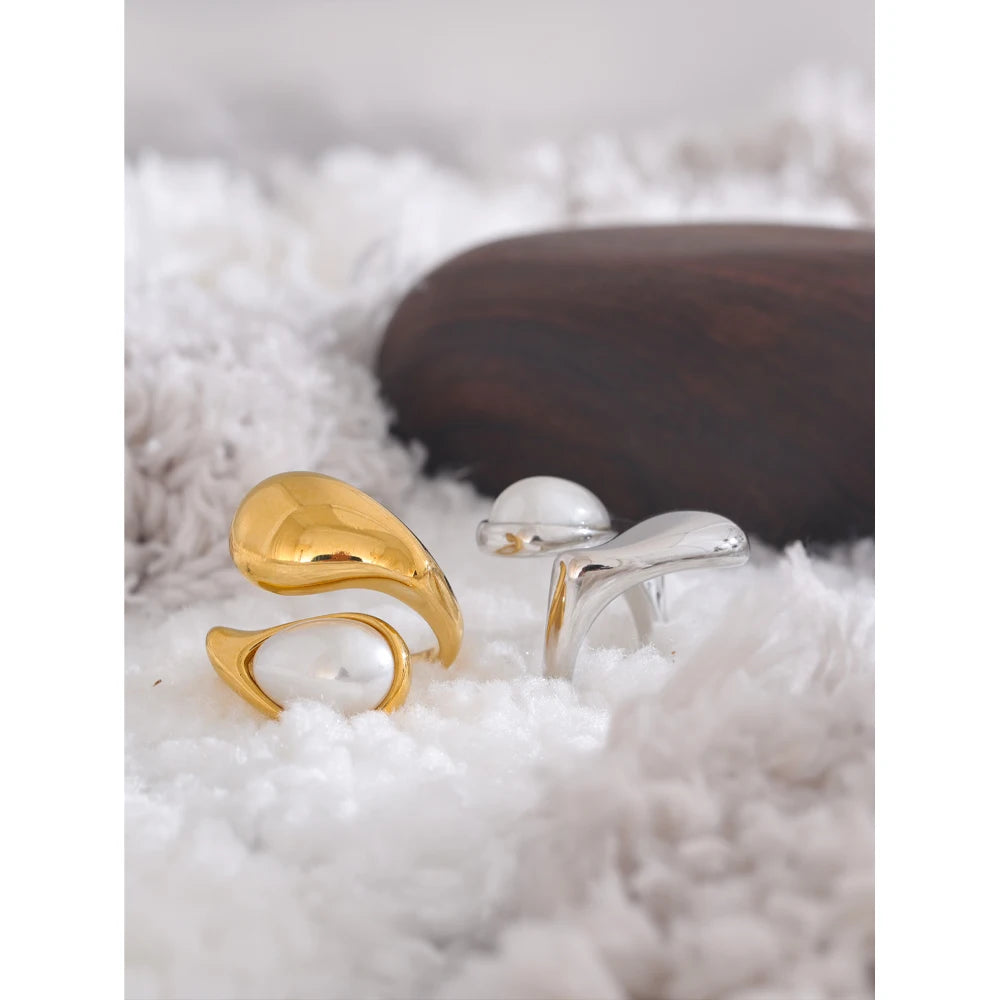 Pearl Drop Ring