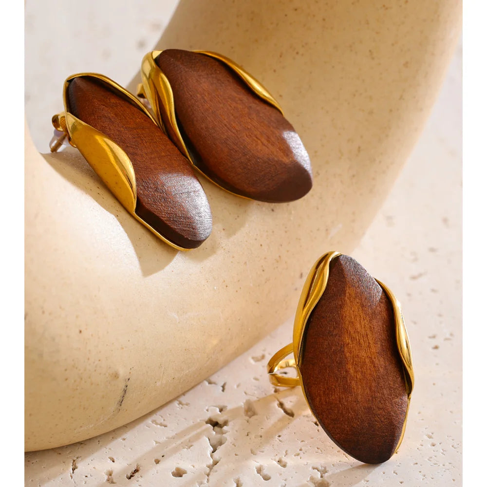 Wood Set – Earrings & Ring