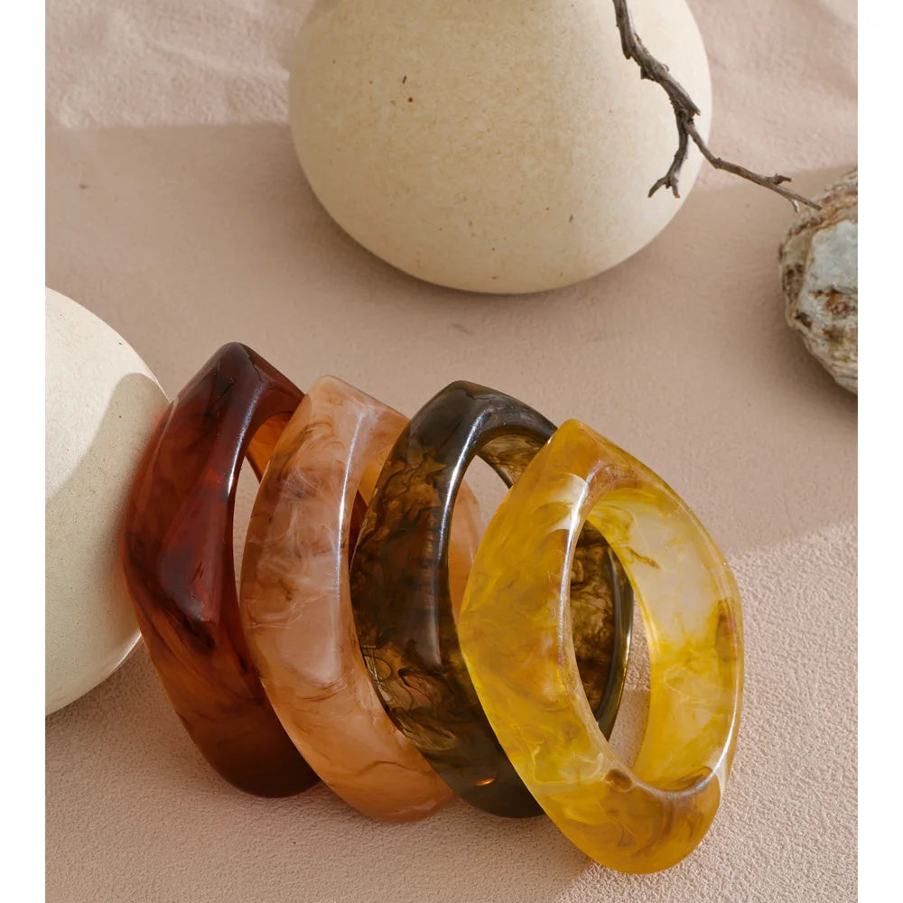 Cocoa Thick Bangle