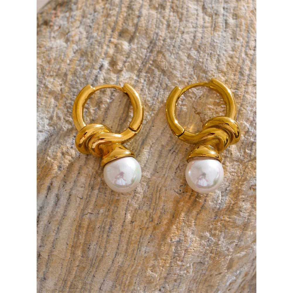 Pearl Geometric Hoops