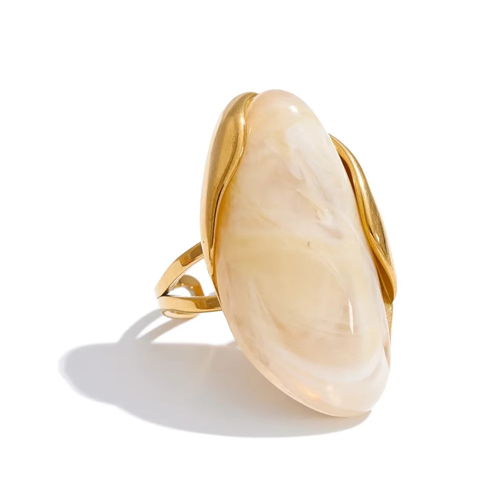 Geometrische Candy-Ring-Kollektion