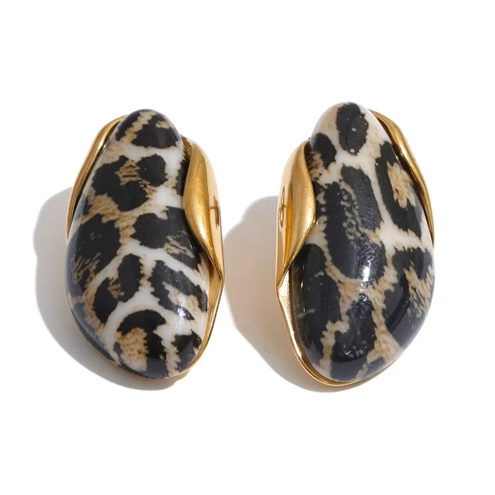 Geometric Resin Studs