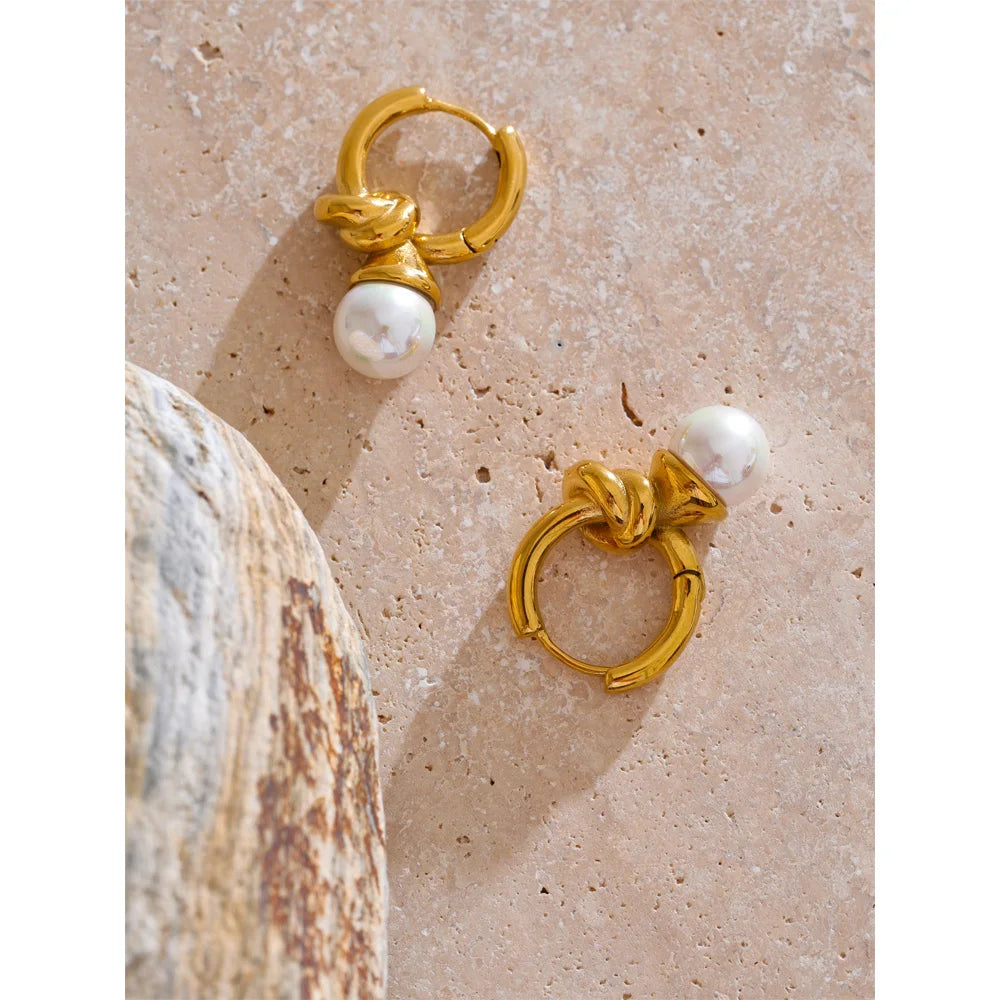 Pearl Geometric Hoops